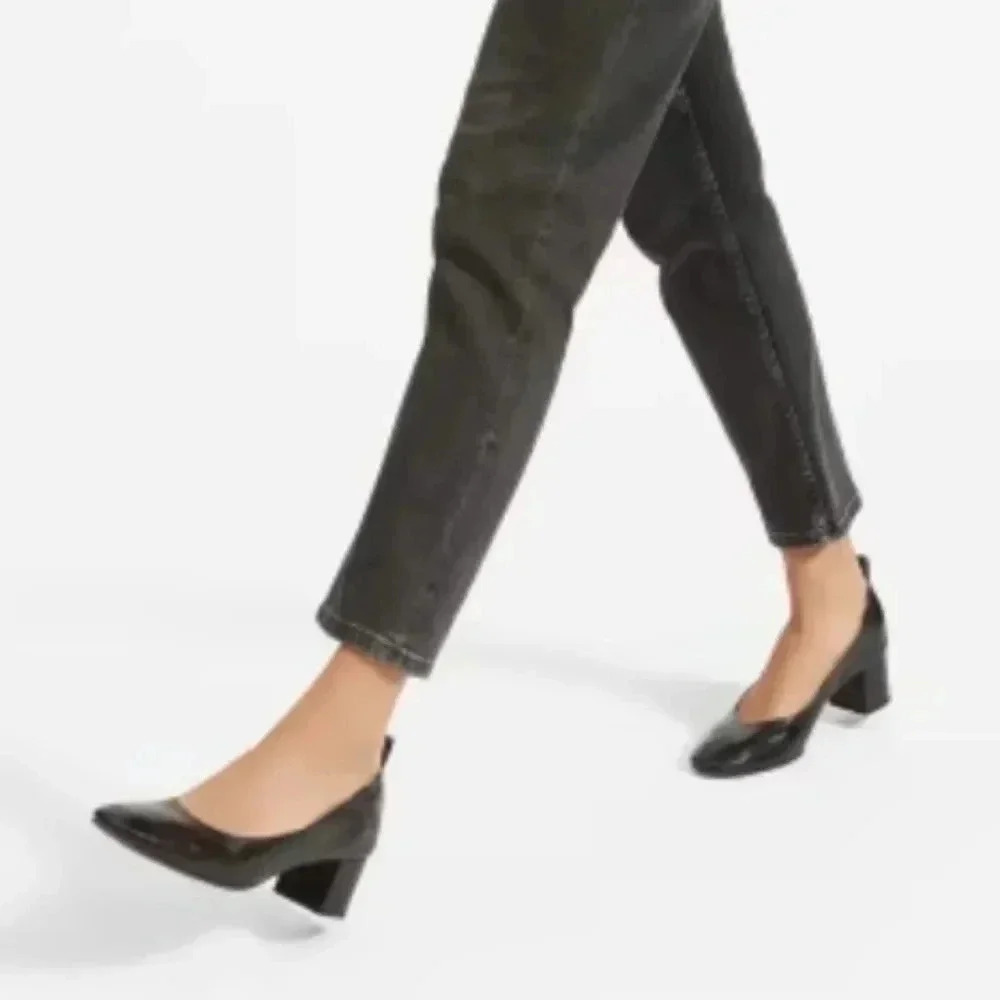 Everlane The Italian Leather  Day Heel